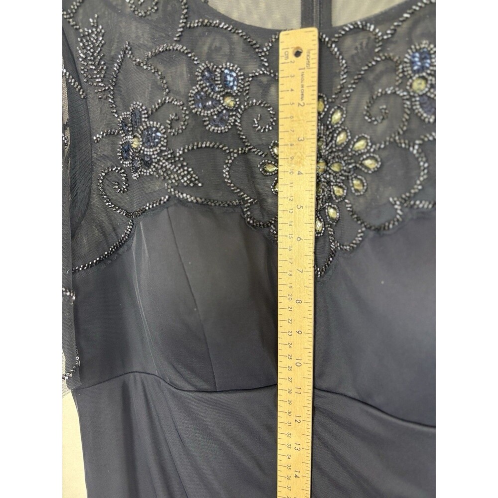 XscapeWomen's Plus Size Long Beaded Sequin Illusion Neckline Formal Dress Sz 16w - Picture 9 of 13